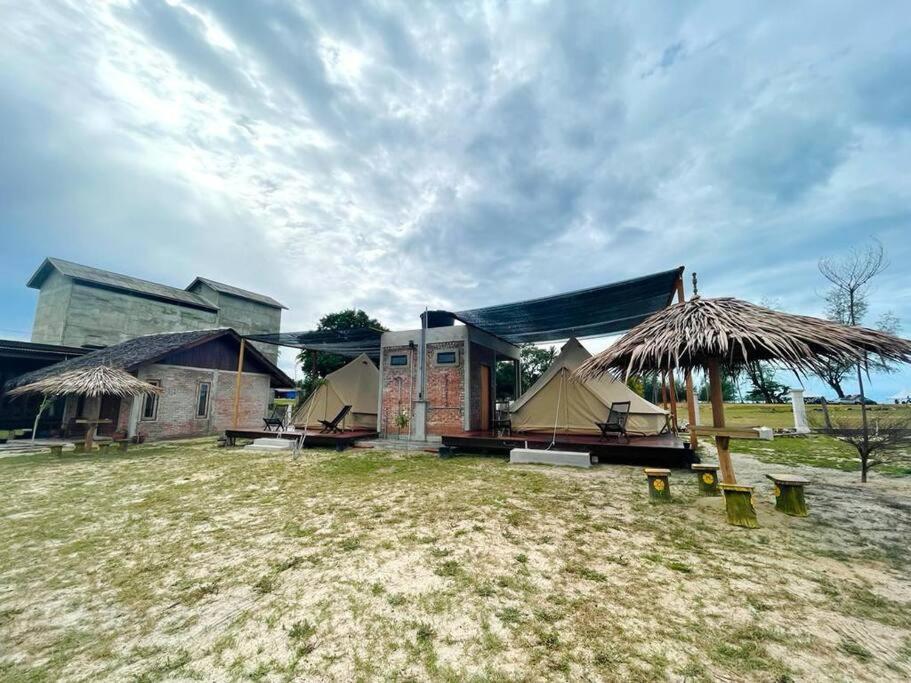 Rembulan Escape Bell Tent 1 Kampung Penarik Exterior photo